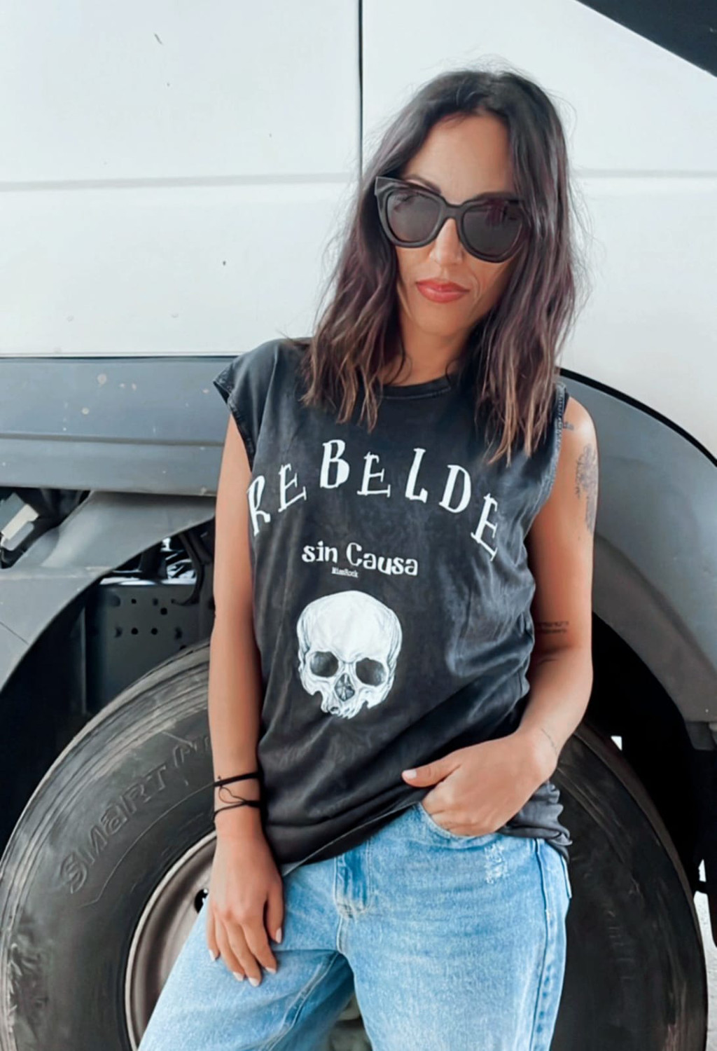 en un día festivo Adelaida playa Camiseta Rebelde sin causa - MissRock, Camisetas Rockeras